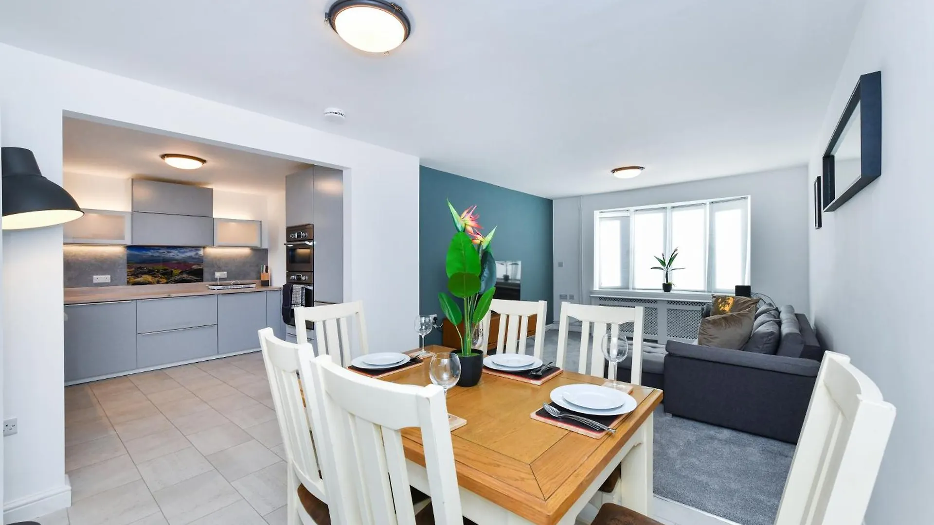 Morgan House- 4 Bed House, Near Nottingham Trent Uni Villa Holiday home